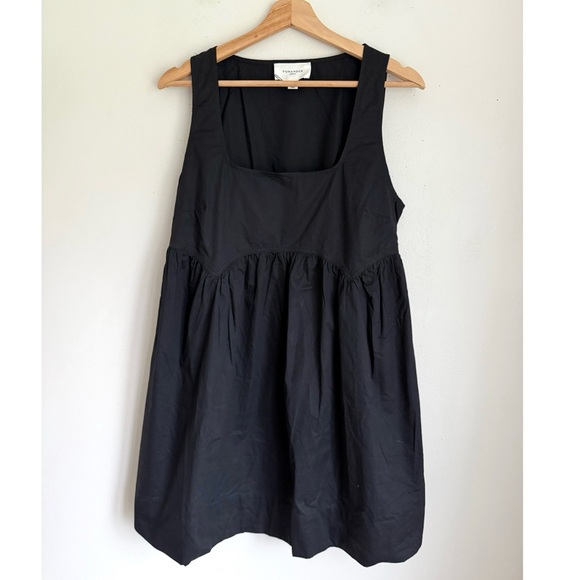 NWT Pomander Place Tuckernuck Sleeveless Porto Dress in Black - Picture 6 of 10